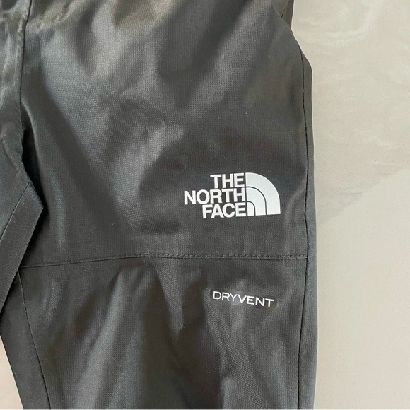The North Face Antora DryVent Rain Bib Overalls Black 0-3 Months - Picture 3 of 6